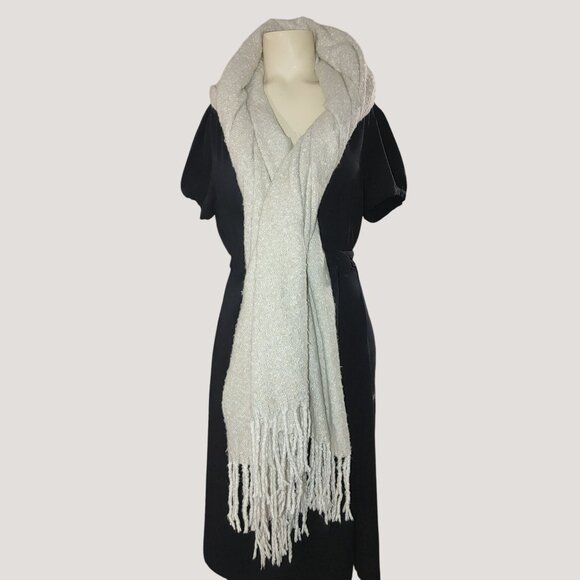 Scarf Shawl American Eagle Womens Oversized Cream Beige White Fringe Polyester - Picture 2 of 7